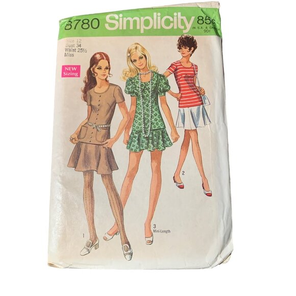 Simplicity 8780 Vintage Sewing Pattern 1969 Misses Size 12 Mini Dress uncut - Picture 1 of 2